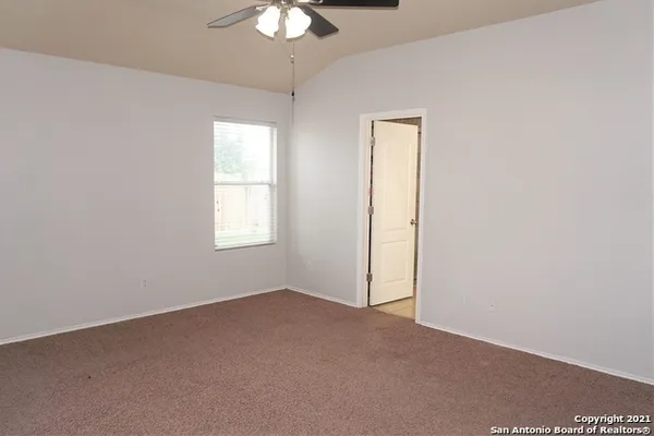 $1,800 | 224 Julian Point, Cibolo, TX 78108