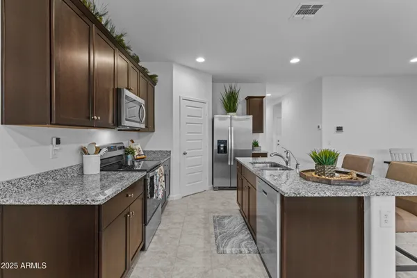 $454,000 | 3147 West Shanley Avenue, Apache Junction, AZ 85120