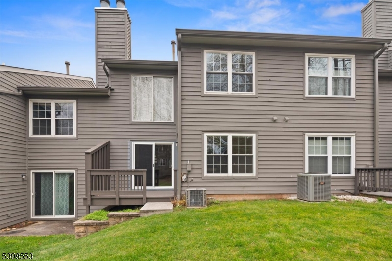36 Needham Way, Unit D Princeton, NJ 08540 - Photo 28 of 30 a house that has a lots of windows in it