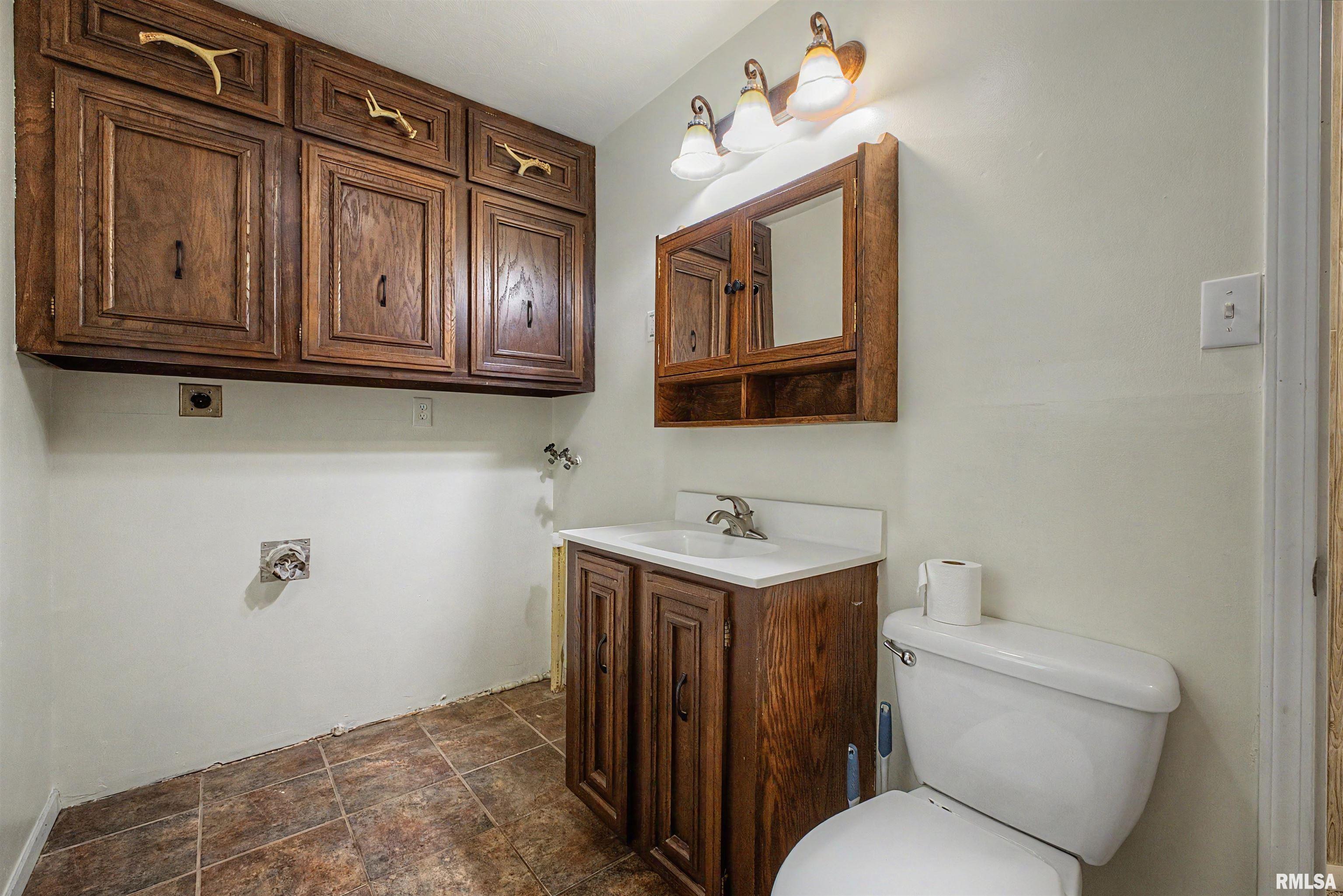 11375 Maple Island Road Manito, IL 61546 - Photo 16 of 29 Gallery Image 16