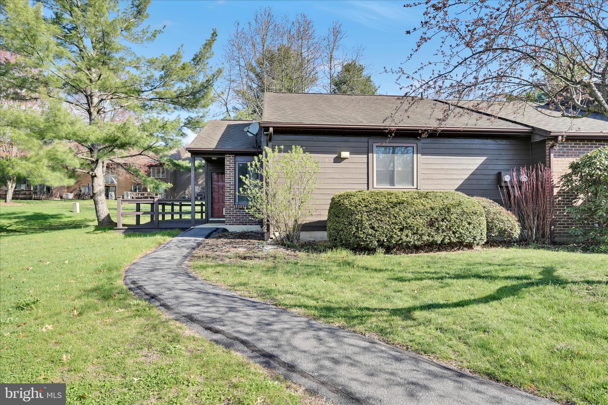 1901 Village Road Orwigsburg, PA 17961 - Photo 2 of 31 Exterior Front