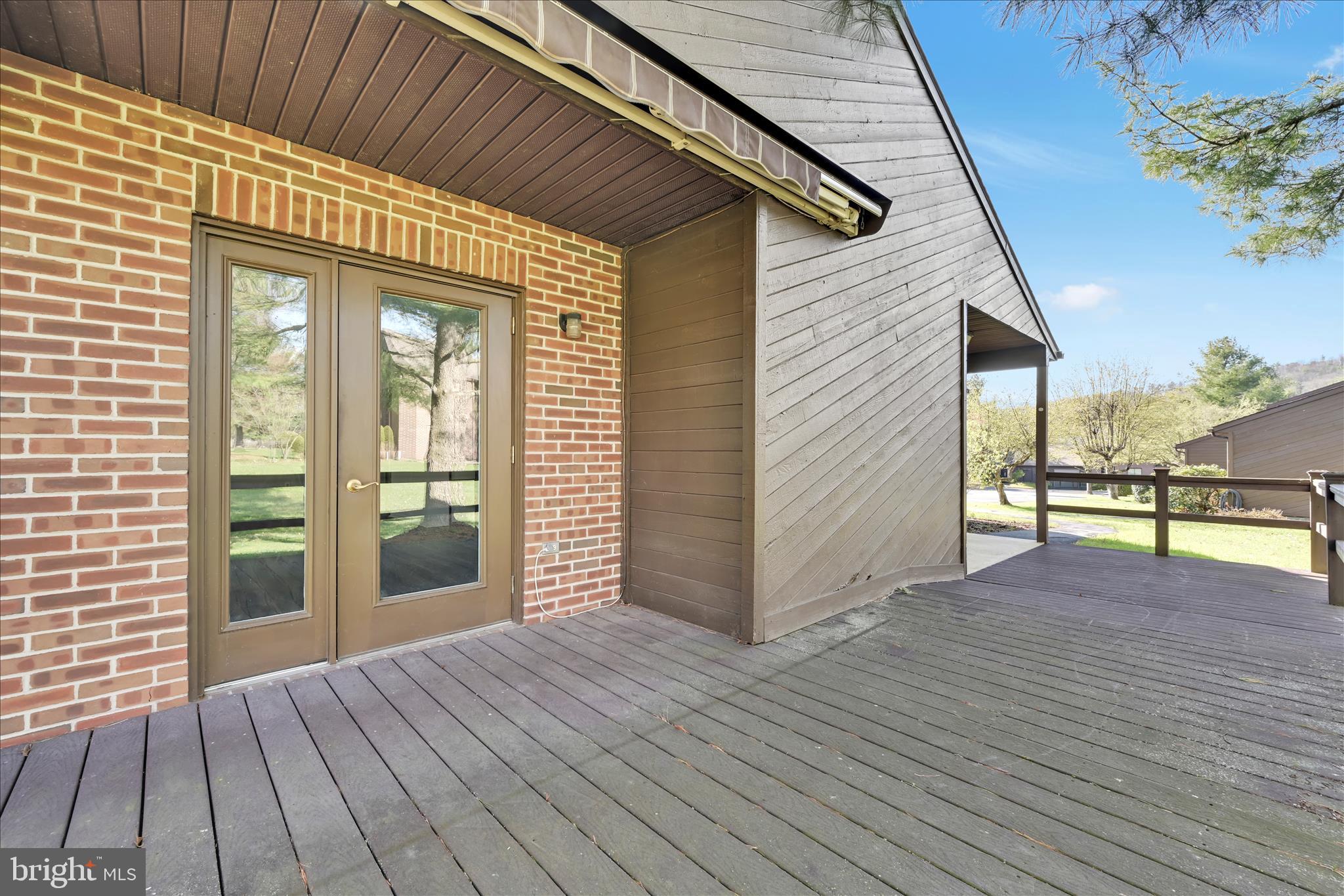 1901 Village Road Orwigsburg, PA 17961 - Photo 7 of 31 Entrance