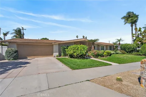$929,900 | 5305 Bardwell Avenue, Riverside, CA 92506