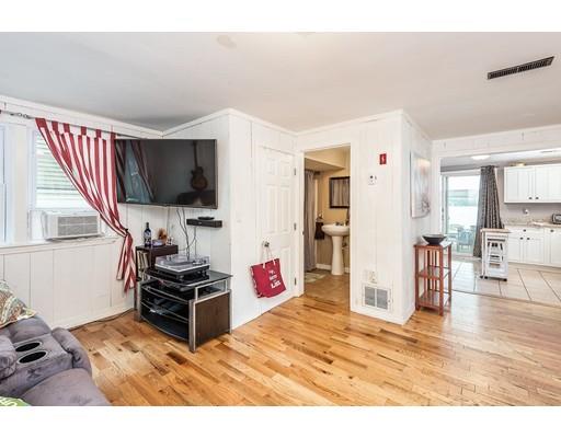 21 King Philip Road Norton, MA 02766 - Photo 4 of 27