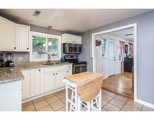 21 King Philip Road Norton, MA 02766 - Photo 8 of 27