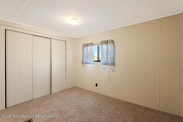 $299,000 | 10475 Highway 191, Pinedale, WY 82941