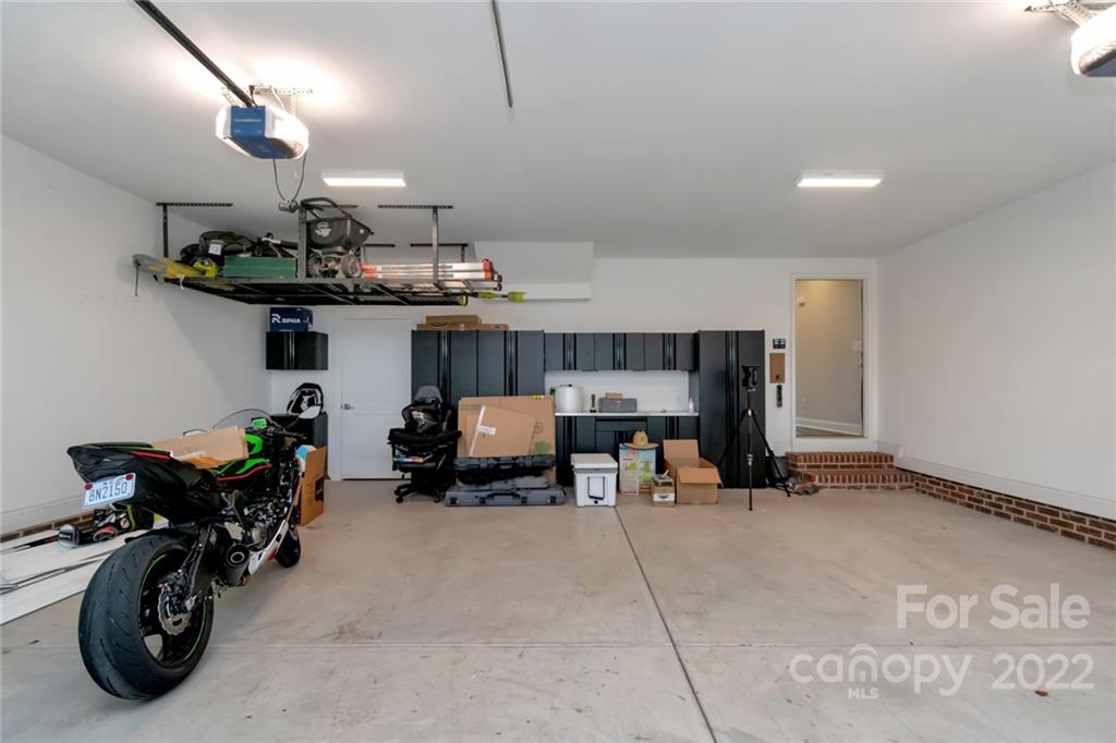 1184 Players Ridge Road Hickory, NC 28601 - Photo 25 of 48 Gallery Image 25