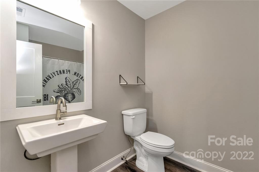 1184 Players Ridge Road Hickory, NC 28601 - Photo 46 of 48 Gallery Image 46