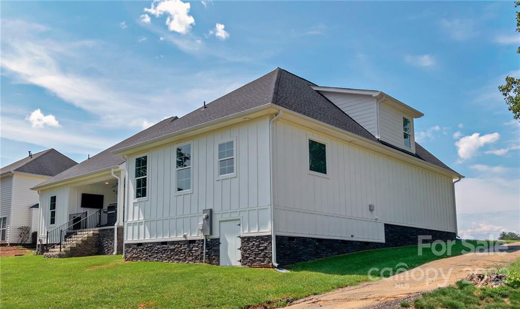 1184 Players Ridge Road Hickory, NC 28601 - Photo 5 of 48 Gallery Image 5