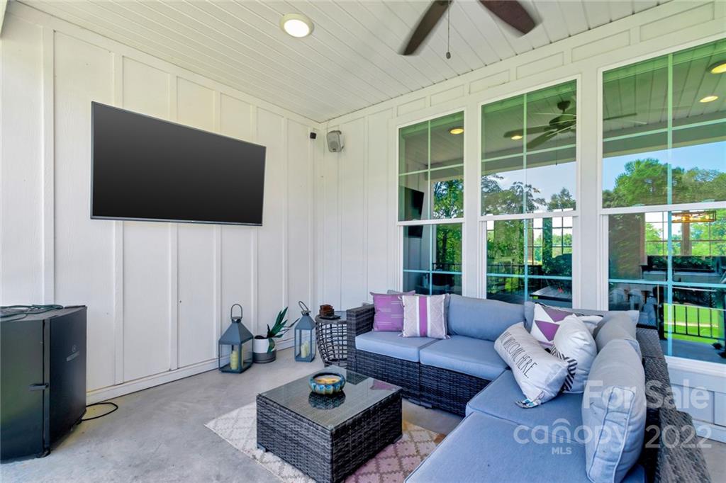 1184 Players Ridge Road Hickory, NC 28601 - Photo 7 of 48 Gallery Image 7