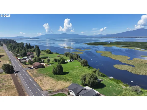 a black and white photo of a lake