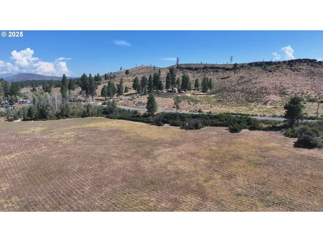 a view of an ocean from a balcony