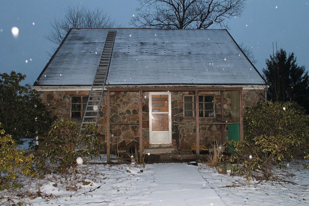 618 New Castle Road Butler, PA 16001 - Photo 2 of 15