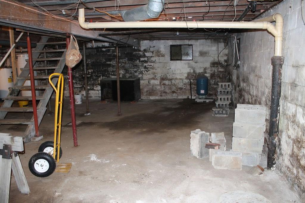 618 New Castle Road Butler, PA 16001 - Photo 14 of 15