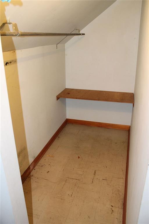 618 New Castle Road Butler, PA 16001 - Photo 10 of 15