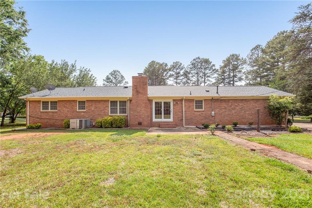 879 Nightingale Road Rock Hill, SC 29732 - Photo 5 of 19 Gallery Image 5