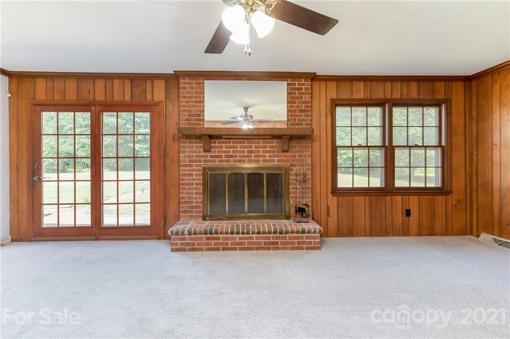 879 Nightingale Road Rock Hill, SC 29732 - Photo 9 of 19 Gallery Image 9