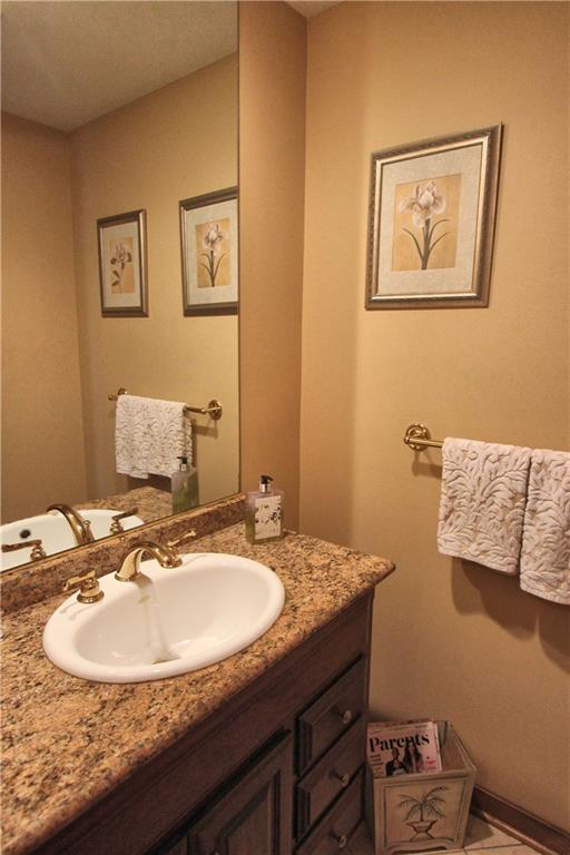 2076 Rockfield Road Pittsburgh, PA 15243 - Photo 14 of 24