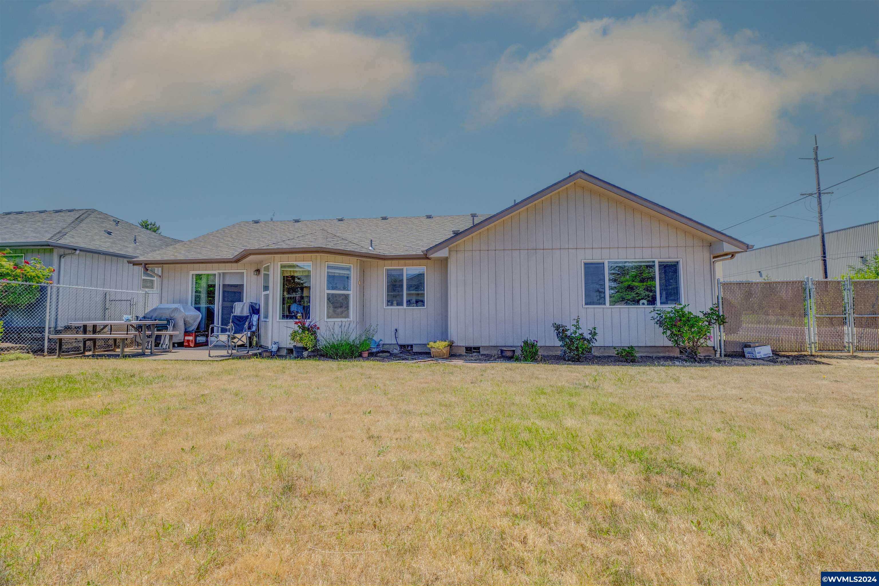 5006 Riley Court Southeast Salem, OR 97306 - Photo 27 of 34 Gallery Image 27