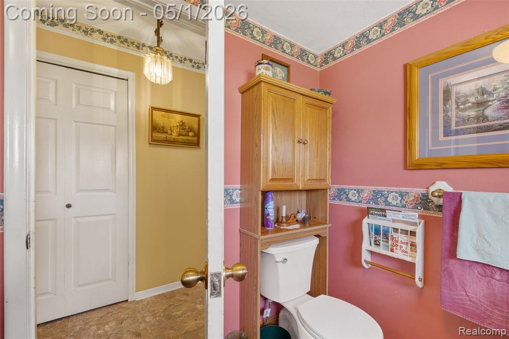 7244 Cardinal Road Algonac, MI 48001 - Photo 23 of 63