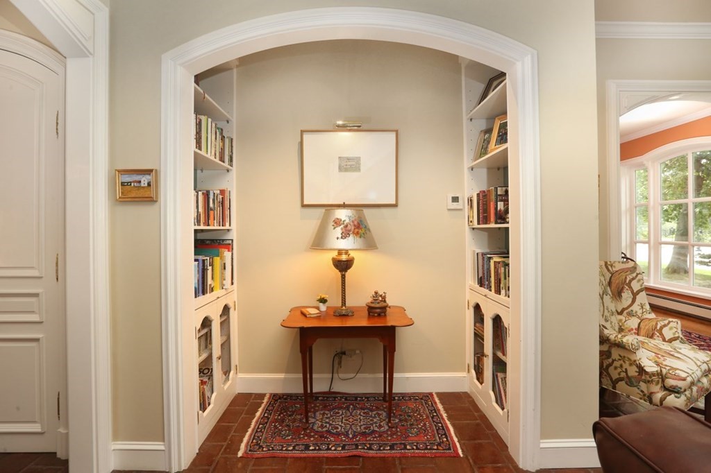 100 Pond Street, Unit 5 Boston, MA 02130 - Photo 12 of 34