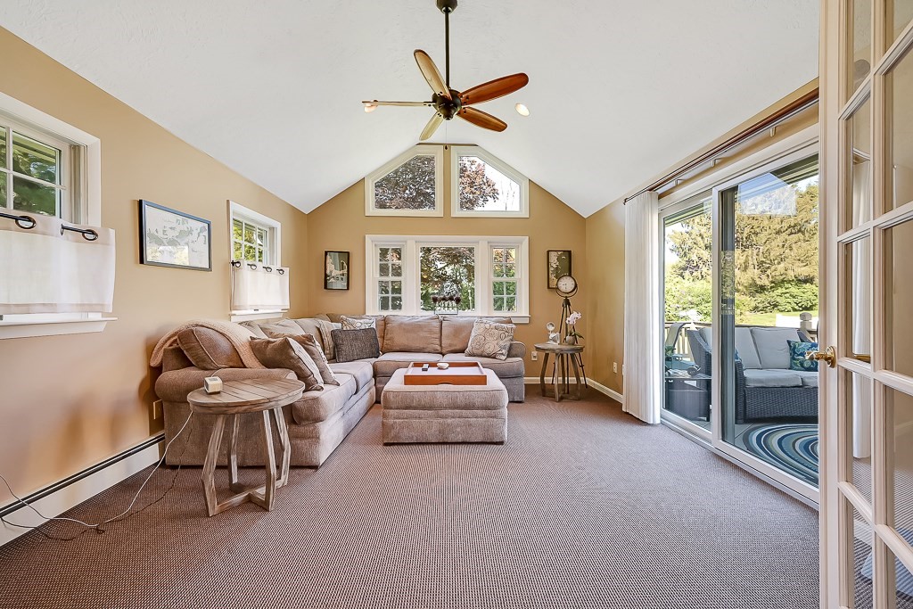 14 Red Coat Road Framingham, MA 01701 - Photo 5 of 42 Gallery Image 5