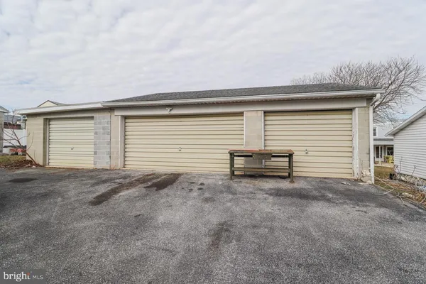 $299,900 | 181 South Main Street, Mount Wolf, PA 17347