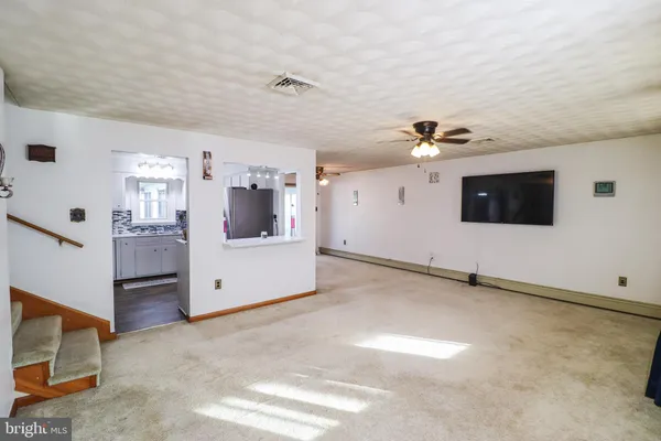 $284,100 | 181 South Main Street, Mount Wolf, PA 17347