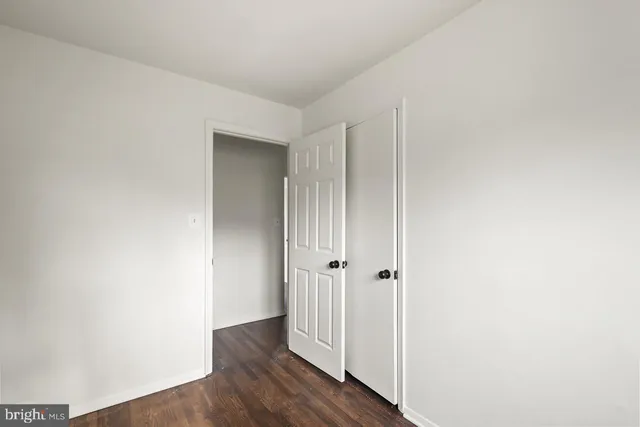 $2,897 | 10725 Maple Street, Fairfax, VA 22030