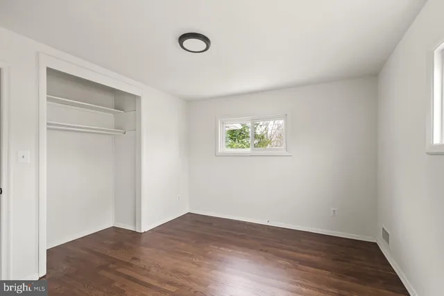 $2,897 | 10725 Maple Street, Fairfax, VA 22030