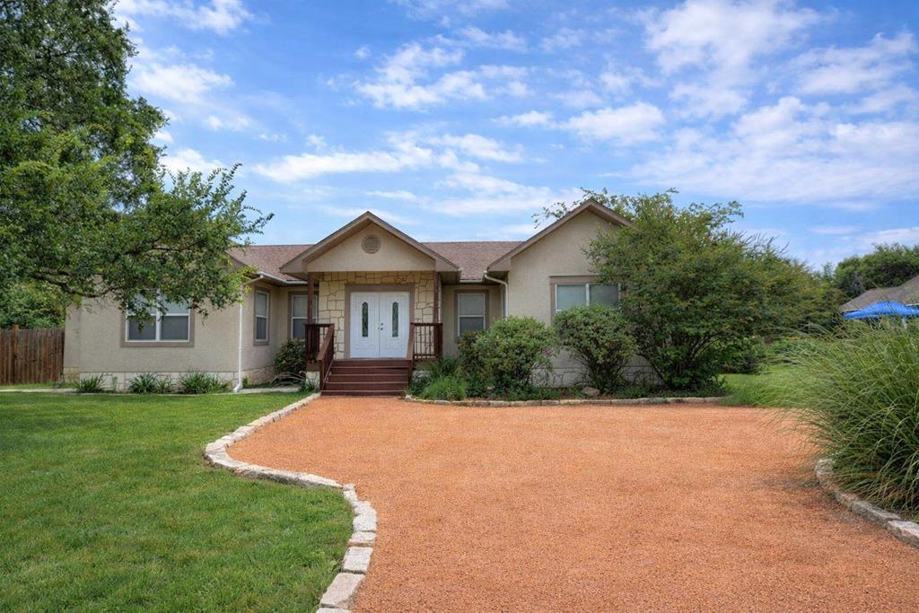 659 Town Creek Road Kerrville, TX 78028 - Photo 1 of 25 Main View