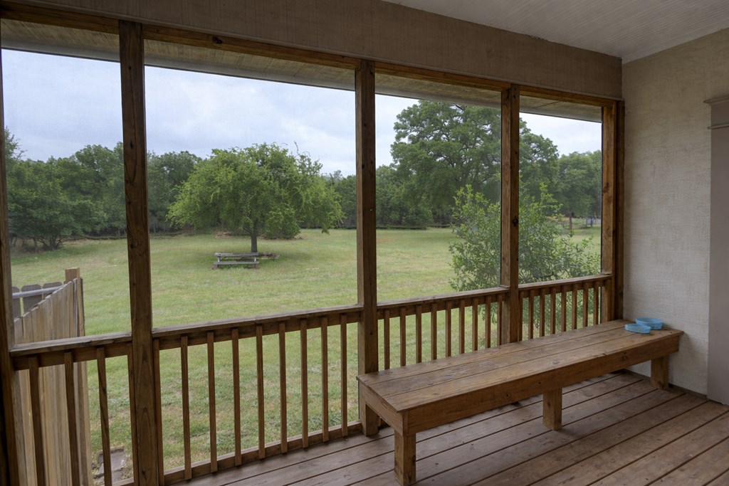 659 Town Creek Road Kerrville, TX 78028 - Photo 13 of 25