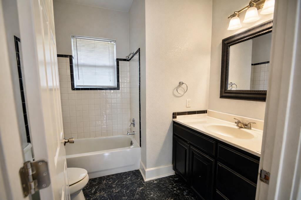 659 Town Creek Road Kerrville, TX 78028 - Photo 24 of 25