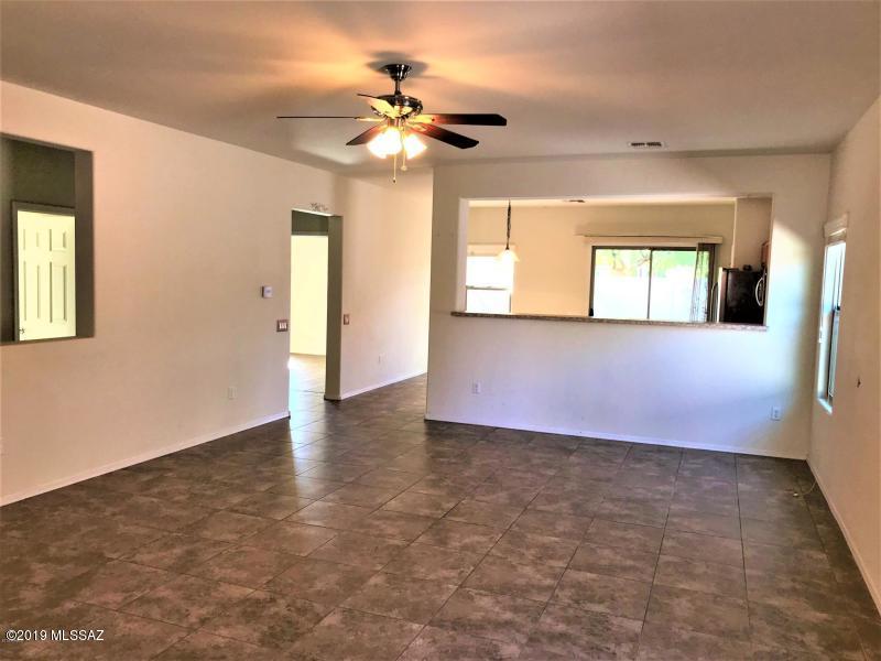 21571 East Reunion Road Red Rock, AZ 85145 - Photo 3 of 19 Gallery Image 3