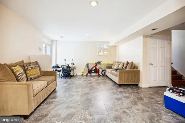 $4,000 | 23104 Cypress Circle, Clarksburg, MD 20871