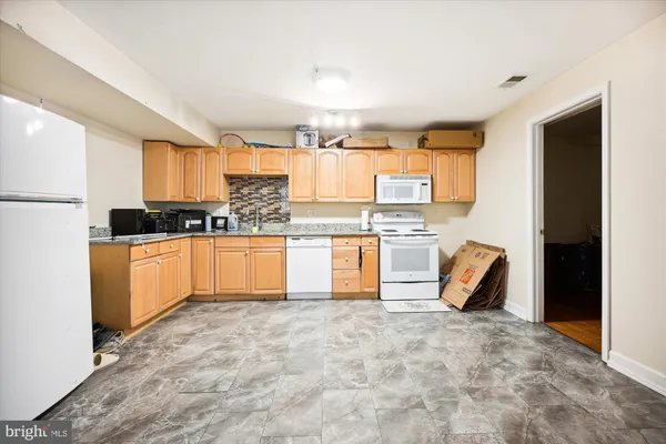 $4,000 | 23104 Cypress Circle, Clarksburg, MD 20871