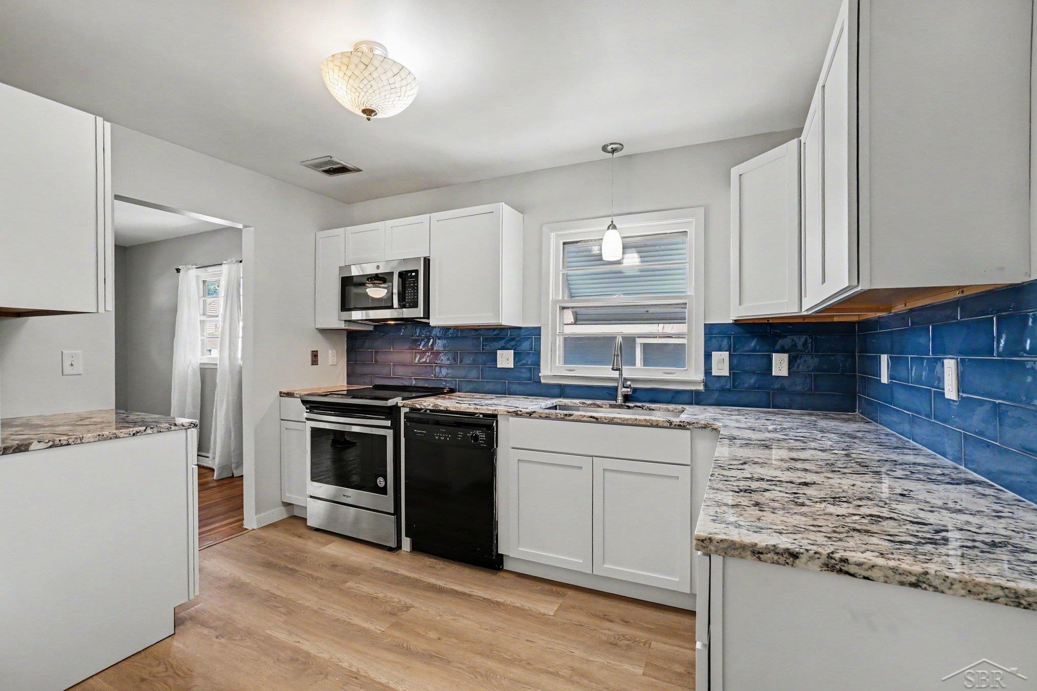 1502 34th Street Bay City, MI 48708 - Photo 8 of 22 Gallery Image 8