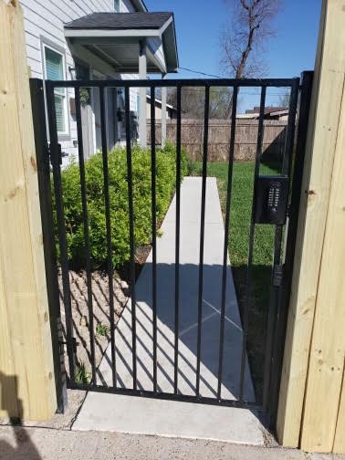 4903 Noble Street, Unit 1 Houston, TX 77020 - Photo 3 of 16 a view of balcony with furniture