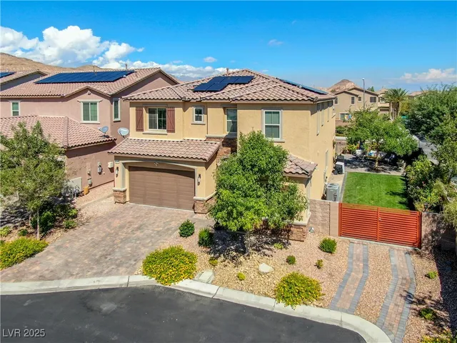 $900,000 | 9606 Aqua Harbor Way, Las Vegas, NV 89178