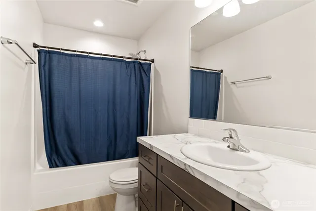 $438,000 | 414 North Washington Street, Moses Lake, WA 98837