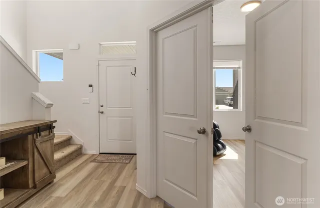 $438,000 | 414 North Washington Street, Moses Lake, WA 98837