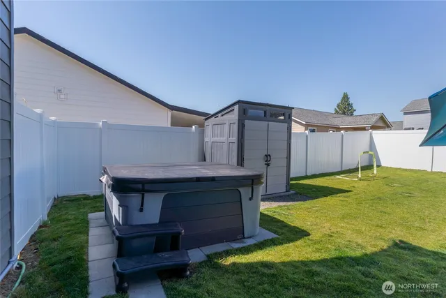 $438,000 | 414 North Washington Street, Moses Lake, WA 98837