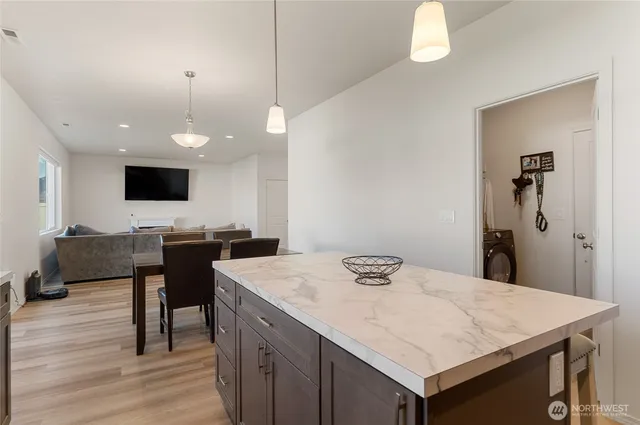 $438,000 | 414 North Washington Street, Moses Lake, WA 98837