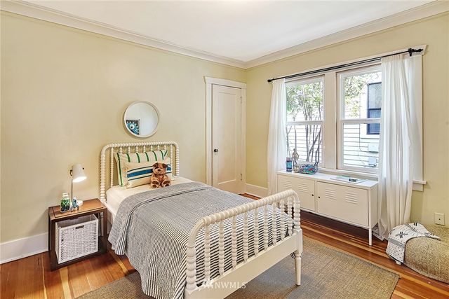 $995,000 | 2347 North 63rd Street, Seattle, WA 98103