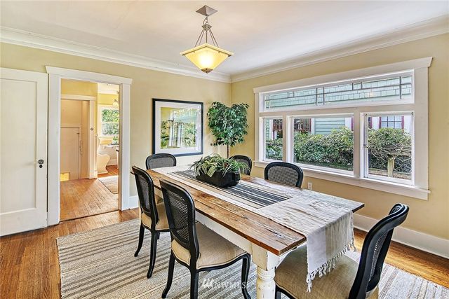 $995,000 | 2347 North 63rd Street, Seattle, WA 98103