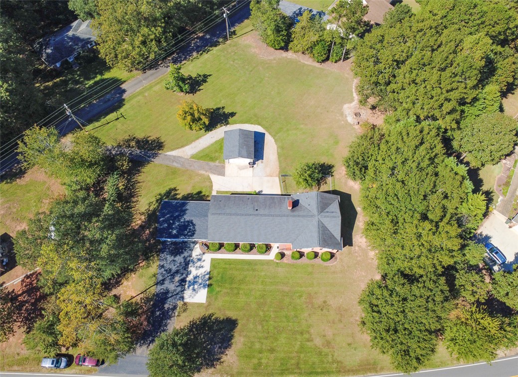 105 Hillandale Road Seneca, SC 29672 - Photo 42 of 47