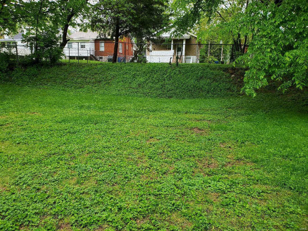 2960 Ridgeway Avenue St. Louis, MO 63114 - Photo 12 of 12 Gallery Image 12