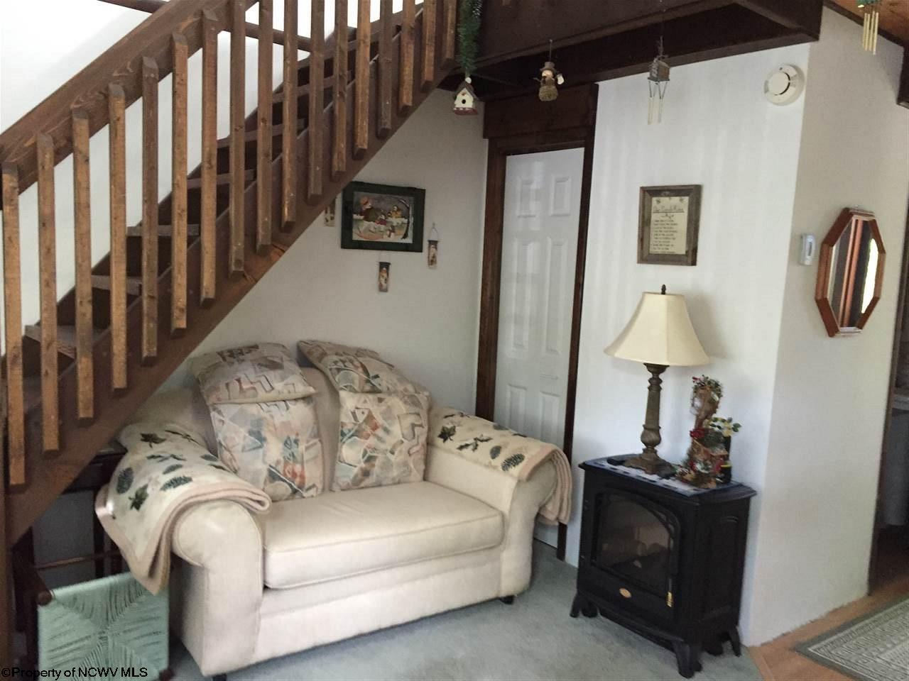 91 Pendletonheim Circle Davis, WV 26260 - Photo 7 of 19 Gallery Image 7