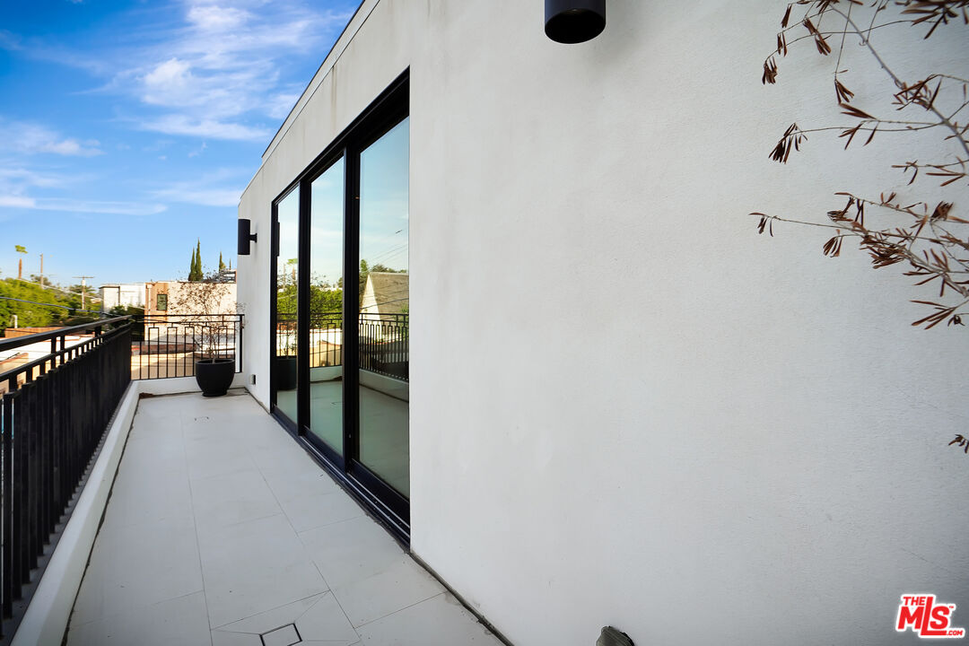 6687 Colgate Avenue Los Angeles, CA 90048 - Photo 20 of 64