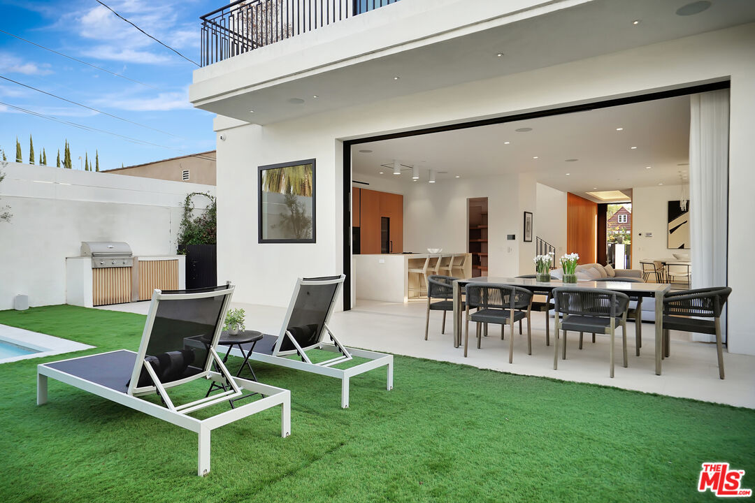 6687 Colgate Avenue Los Angeles, CA 90048 - Photo 35 of 64